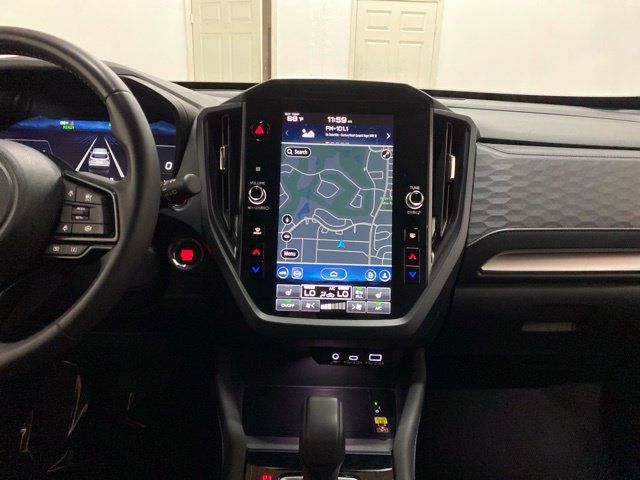 Used 2025 Subaru Forester Premium AWD/4WD image 15