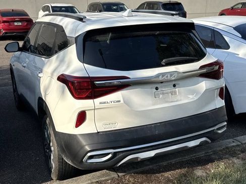 Used 2023 Kia Seltos EX AWD/4WD image 4