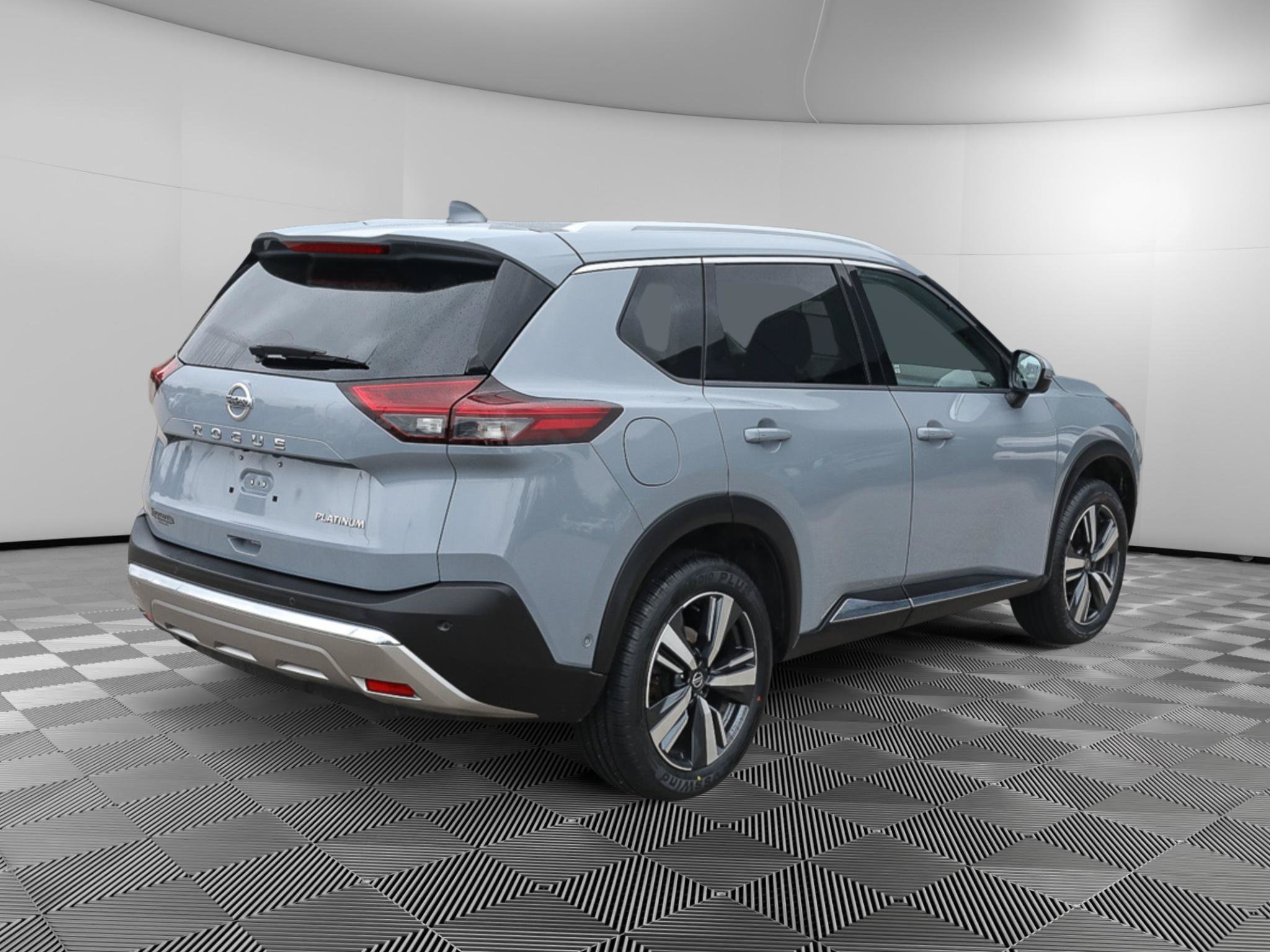 Used 2021 Nissan Rogue Platinum FWD image 8