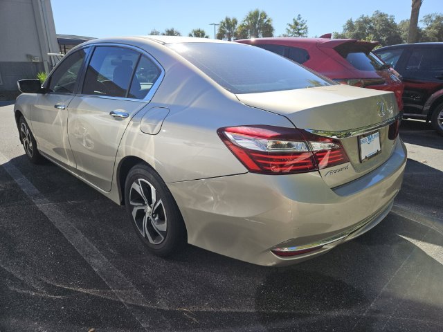 Used 2017 Honda Accord LX image 10