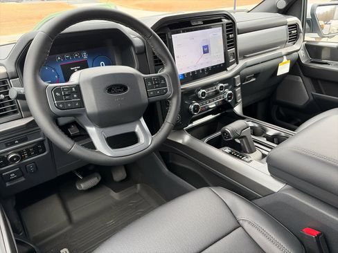 New 2025 Ford F150 Lariat w/ Equipment Group 501A Mid image 27