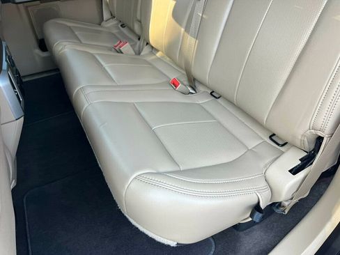 Used 2020 Ford F150 Lariat w/ Equipment Group 502A Luxury RWD image 36