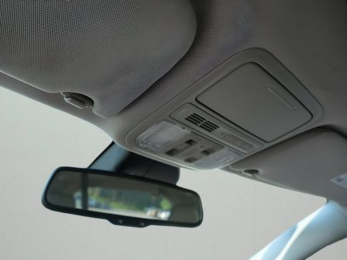 Used 2016 Honda Odyssey EX-L image 31