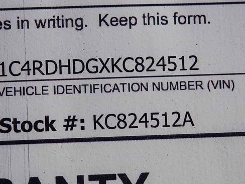 Used 2019 Dodge Durango GT image 28