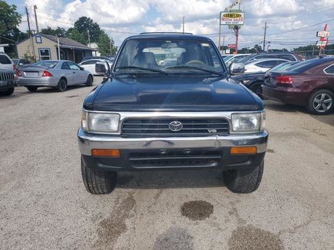 Used 1995 Toyota 4Runner SR5 image 2