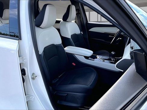 New 2026 MAZDA CX-5 Preferred AWD/4WD image 13