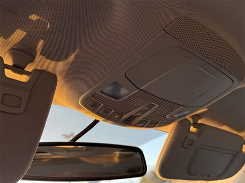 Used 2013 Ford Fusion Energi Titanium image 27