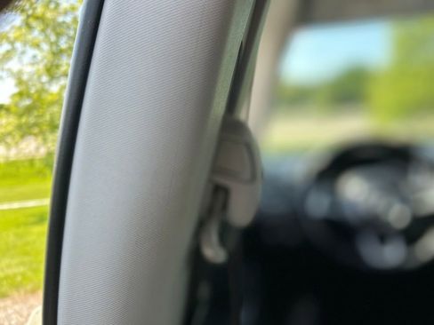 Used 2019 Jeep Compass Limited AWD/4WD image 31
