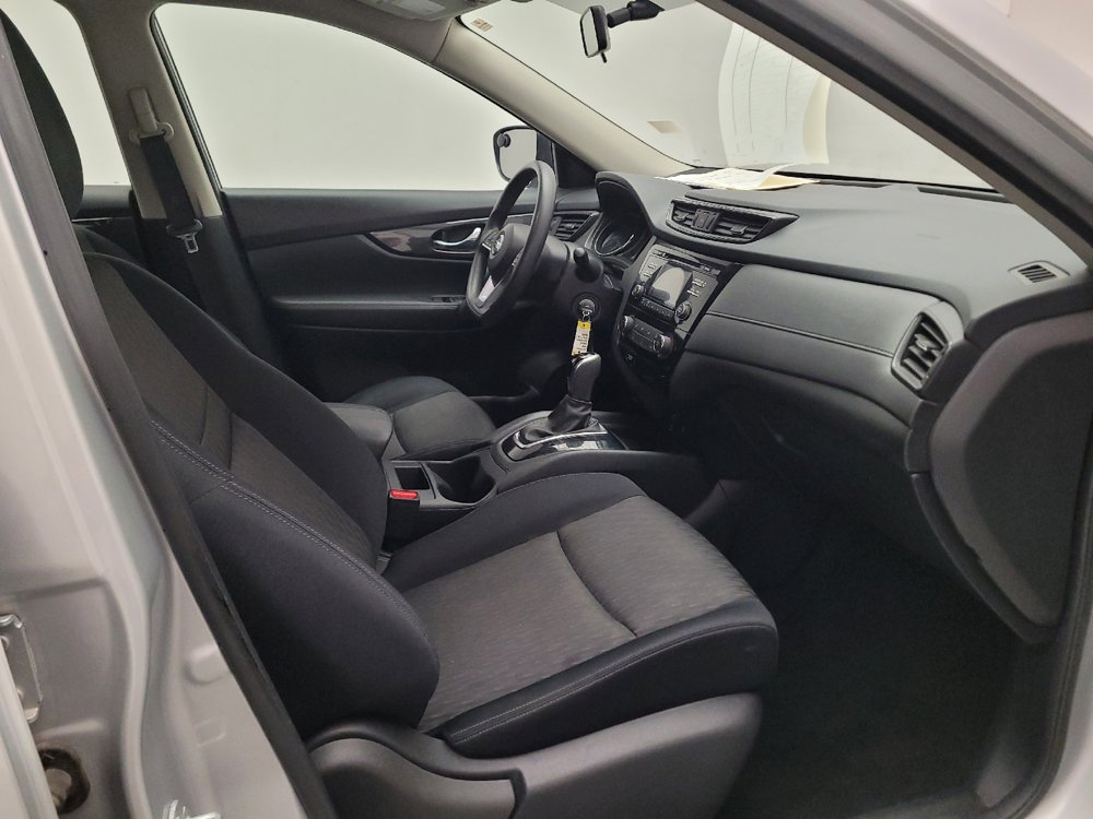 Used 2017 Nissan Rogue S AWD/4WD image 21