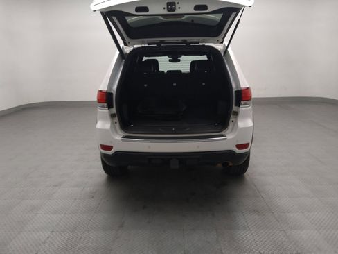 Used 2021 Jeep Grand Cherokee Limited w/ Premium Lighting Group AWD/4WD image 29