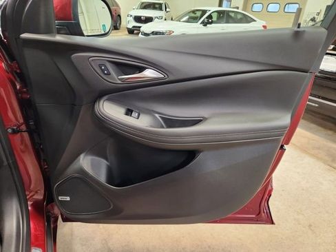 Certified 2025 Buick Encore GX Avenir w/ Avenir Technology Package image 34