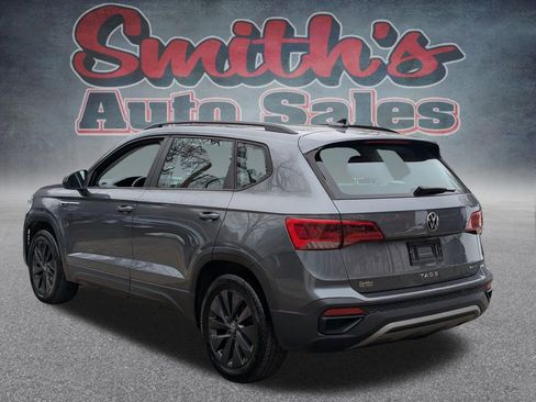Used 2022 Volkswagen Taos S image 4