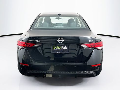 Used 2024 Nissan Sentra SV image 7