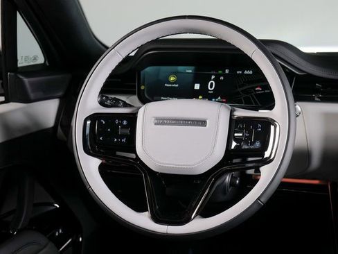 New 2026 Land Rover Range Rover Sport Dynamic SE AWD/4WD image 12