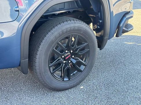 New 2026 GMC Sierra 1500 Elevation image 11