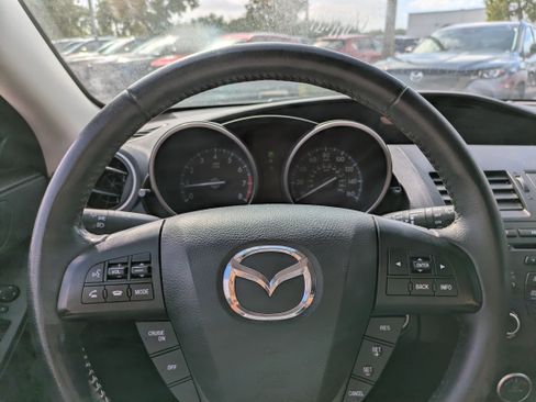 Used 2013 MAZDA MAZDA3 i Touring image 24