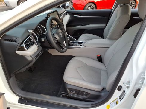 Certified 2024 Toyota Camry XLE FWD image 15