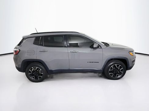 Used 2019 Jeep Compass Sport AWD/4WD image 10