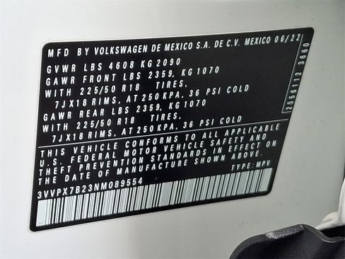 Certified 2022 Volkswagen Taos SE w/ Panoramic Sunroof Package image 31