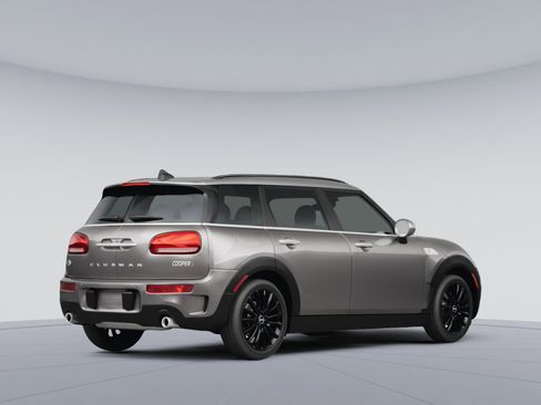 Used 2024 MINI Cooper Clubman S image 3