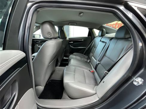 Used 2019 Chevrolet Impala LS FWD image 21