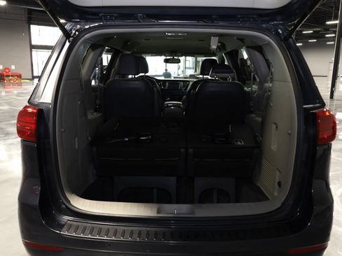 Used 2016 Kia Sedona SX FWD image 30