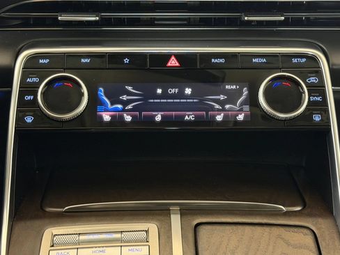 Used 2023 Genesis GV80 3.5T w/ Prestige Package AWD/4WD image 29
