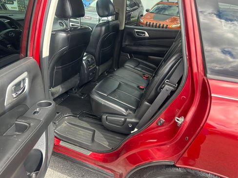 Used 2017 Nissan Pathfinder SL w/ SL Premium Package AWD/4WD image 15