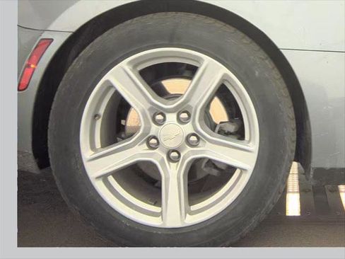 Used 2023 Chevrolet Camaro LT image 27