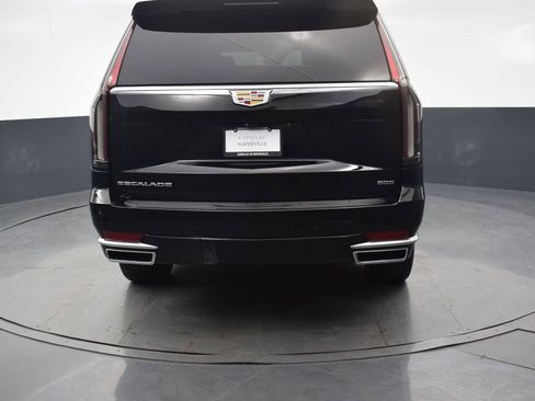 Used 2022 Cadillac Escalade Premium Luxury AWD/4WD image 5
