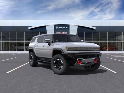 New 2024 GMC Hummer EV 2X w/ Extreme Off-Road Package