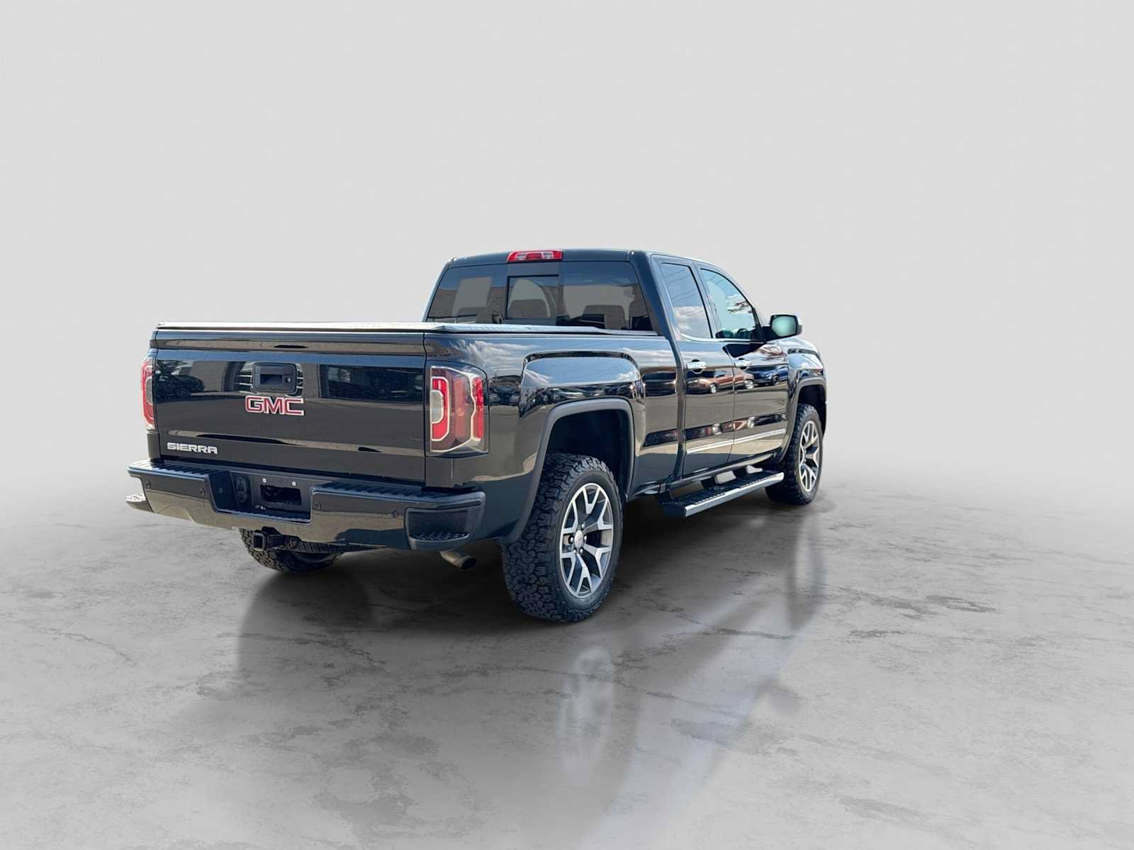 Used 2016 GMC Sierra 1500 SLT AWD/4WD image 6