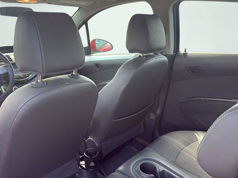 Used 2014 Chevrolet Spark LT FWD image 29