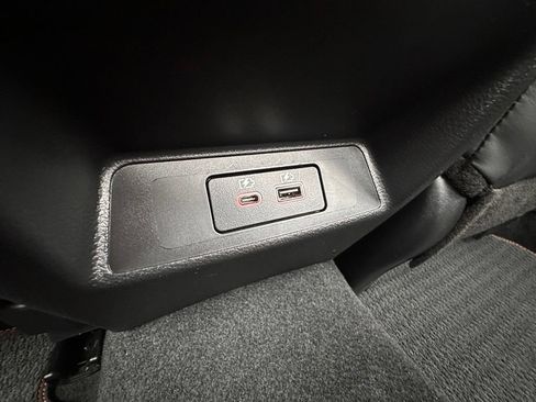 Certified 2025 Nissan Altima 2.5 SR FWD image 17
