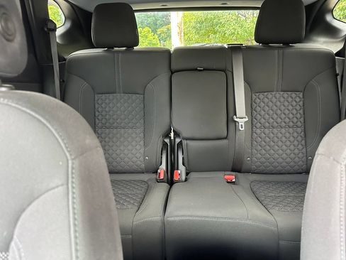 Used 2021 Chevrolet Blazer LT FWD image 23