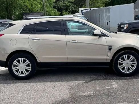 Used 2012 Cadillac SRX Luxury AWD/4WD image 6