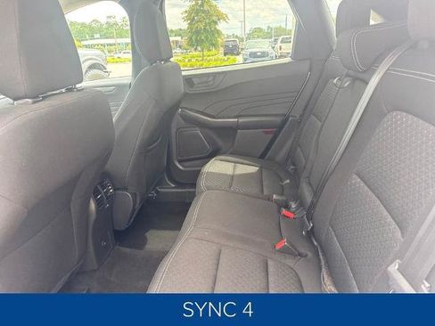 Certified 2025 Ford Escape Active FWD image 11