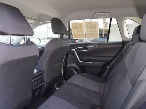 Certified 2025 Toyota RAV4 XLE AWD/4WD image 10