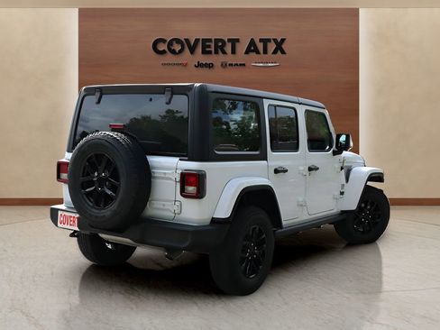Used 2023 Jeep Wrangler Unlimited Sport AWD/4WD image 5