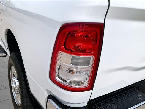 Used 2024 RAM 2500 Tradesman w/ Chrome Appearance Group AWD/4WD image 19