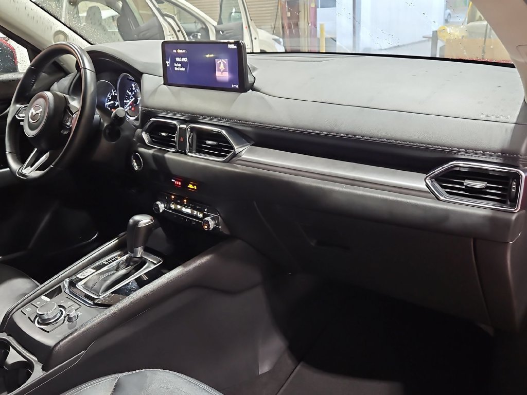 Used 2025 MAZDA CX-5 AWD 2.5 S w/ Preferred Package image 29