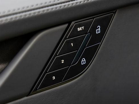Certified 2025 Porsche 911 Carrera 4 GTS AWD/4WD image 21