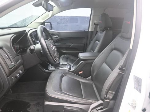 Used 2022 GMC Canyon AT4 w/ Trailering Package AWD/4WD image 18