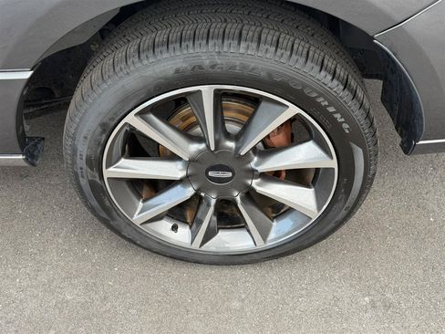 Used 2016 Lincoln Navigator L Reserve AWD/4WD image 18