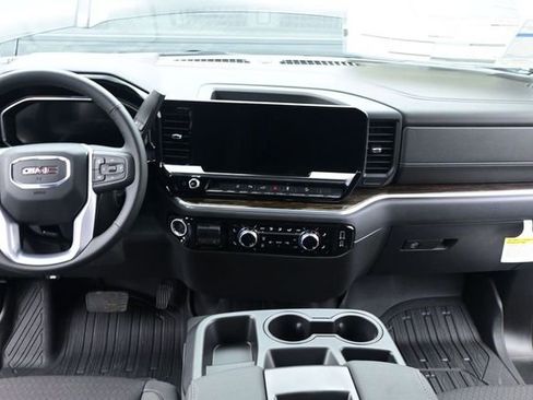 New 2026 GMC Sierra 2500 SLE w/ SLE Value Package; AWD/4WD image 24