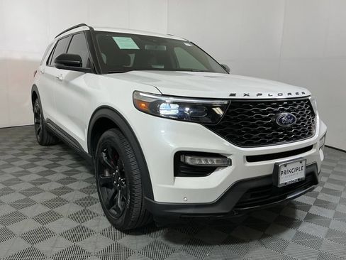 Used 2023 Ford Explorer ST w/ Equipment Group 401A AWD/4WD image 3