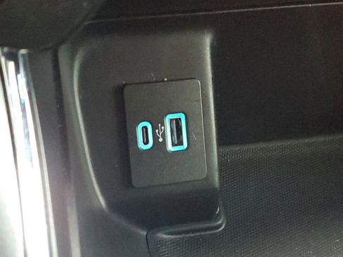 Used 2022 Ford F150 XLT w/ Equipment Group 302A High image 35