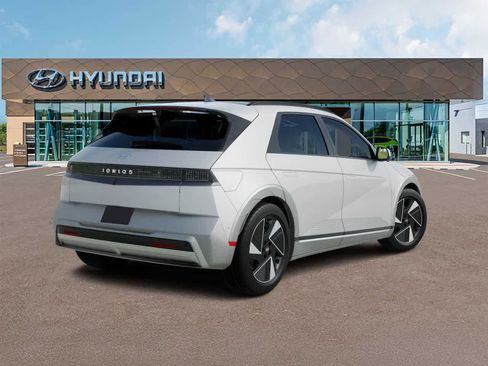 New 2026 Hyundai Ioniq 5 Limited image 6