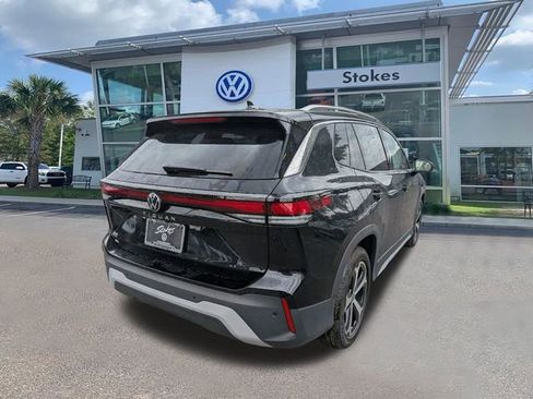 New 2026 Volkswagen Tiguan SE FWD image 4