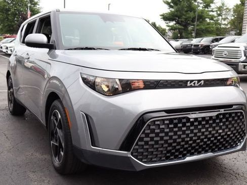 Used 2023 Kia Soul EX FWD image 40